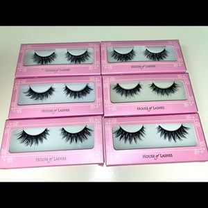 6 PAIRS OF HOUSE OF LASHES